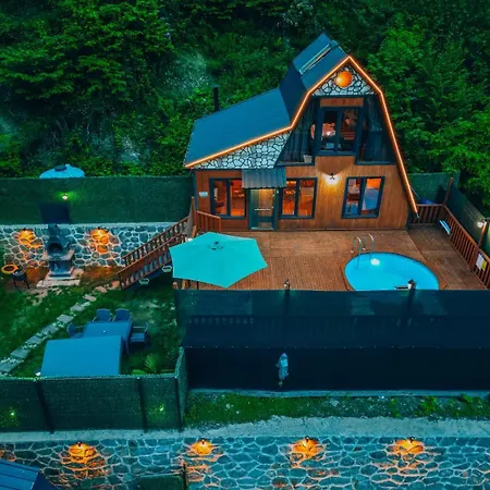 Garden Ayaz Ev Сапанча