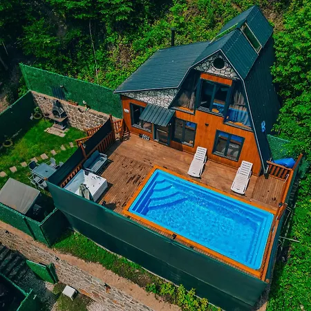 Garden Ayaz Ev * Сапанча